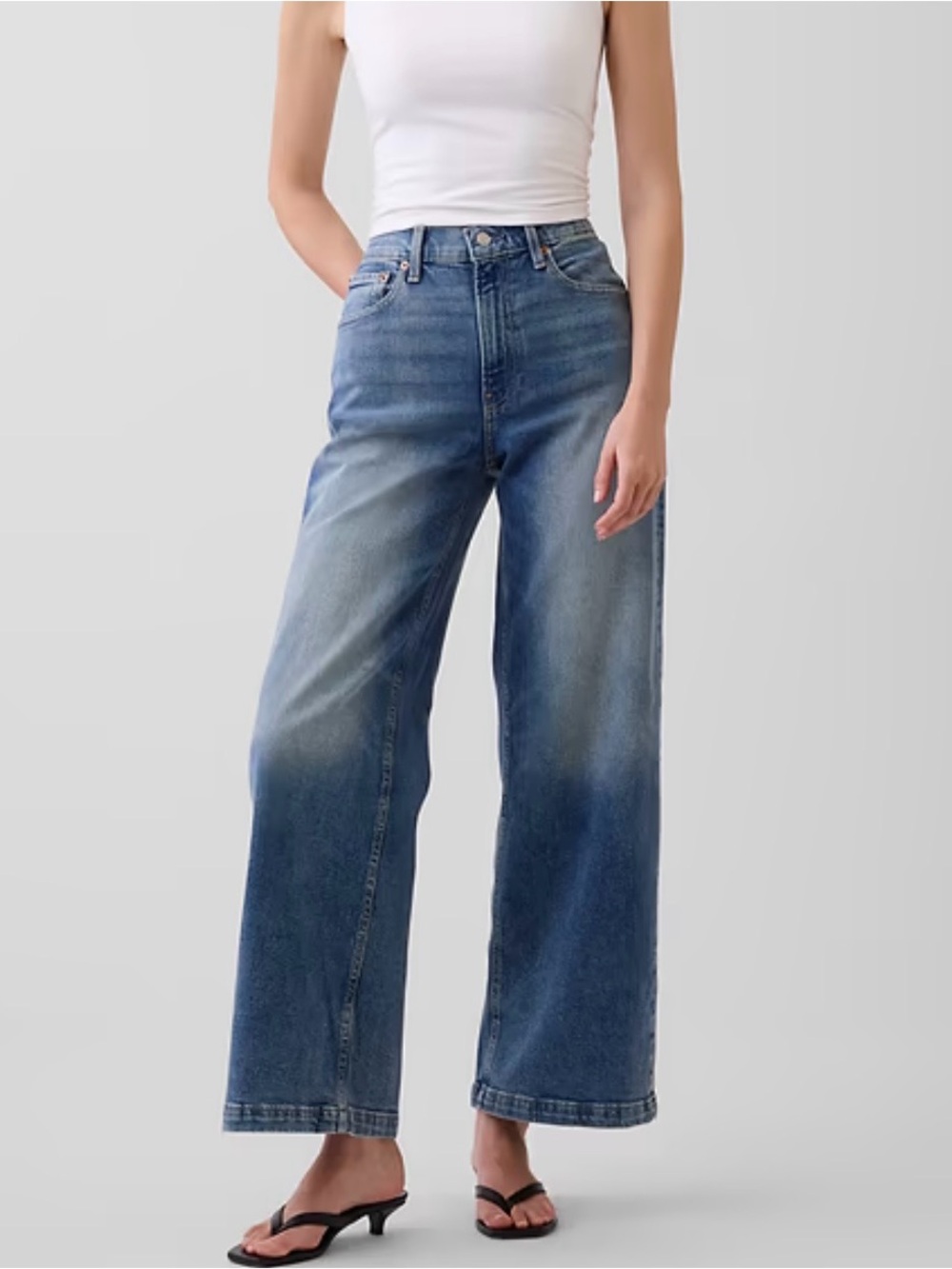 GAP High-Rise Stride Wide Leg Blue Wash Jeans